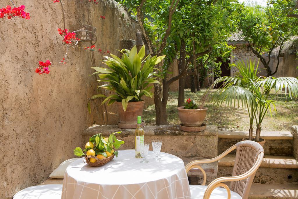 Agroturismo Es Pla De Llodrá Manacor  Esterno foto